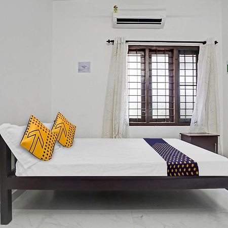 Spot On Blissful Villa Kochi Dış mekan fotoğraf