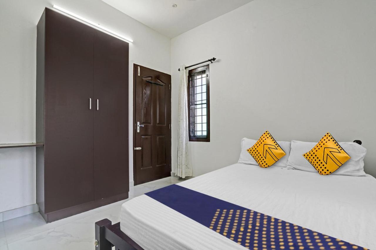 Spot On Blissful Villa Kochi Dış mekan fotoğraf