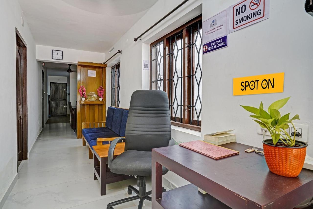 Spot On Blissful Villa Kochi Dış mekan fotoğraf